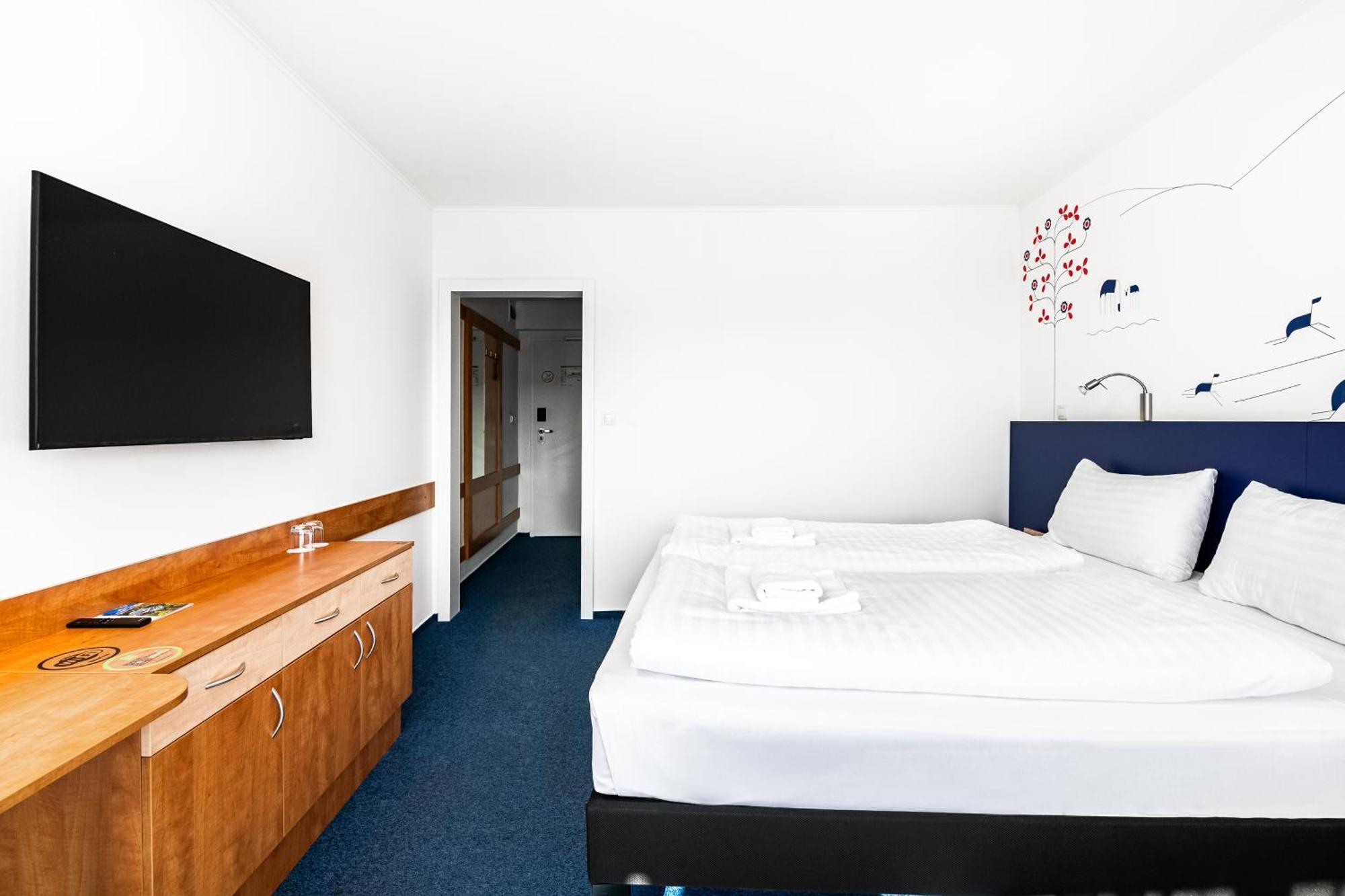 Ibis Styles Relax Roznov Pod Radhostem Hotel Kültér fotó